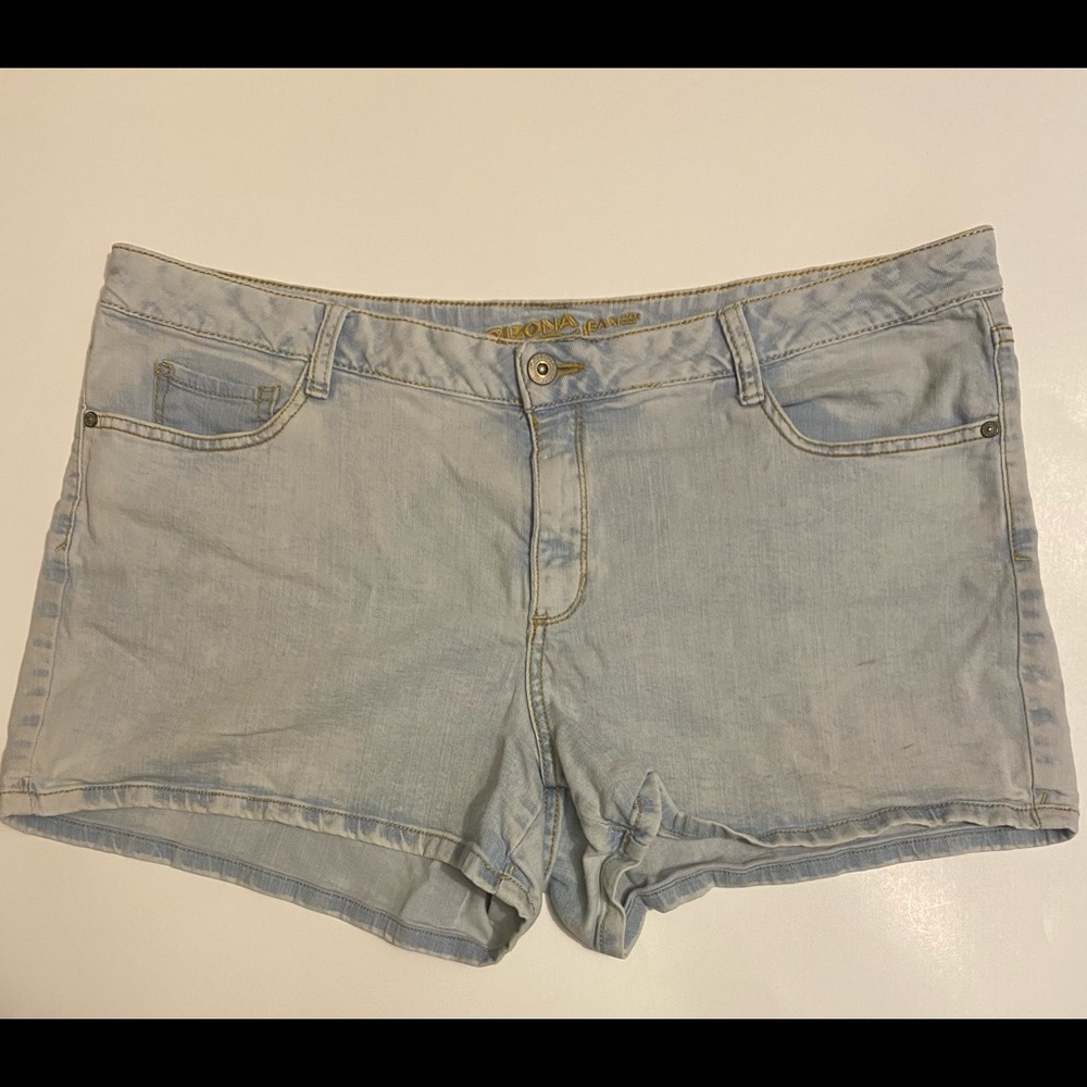 arizona light was marbled denim shorts
